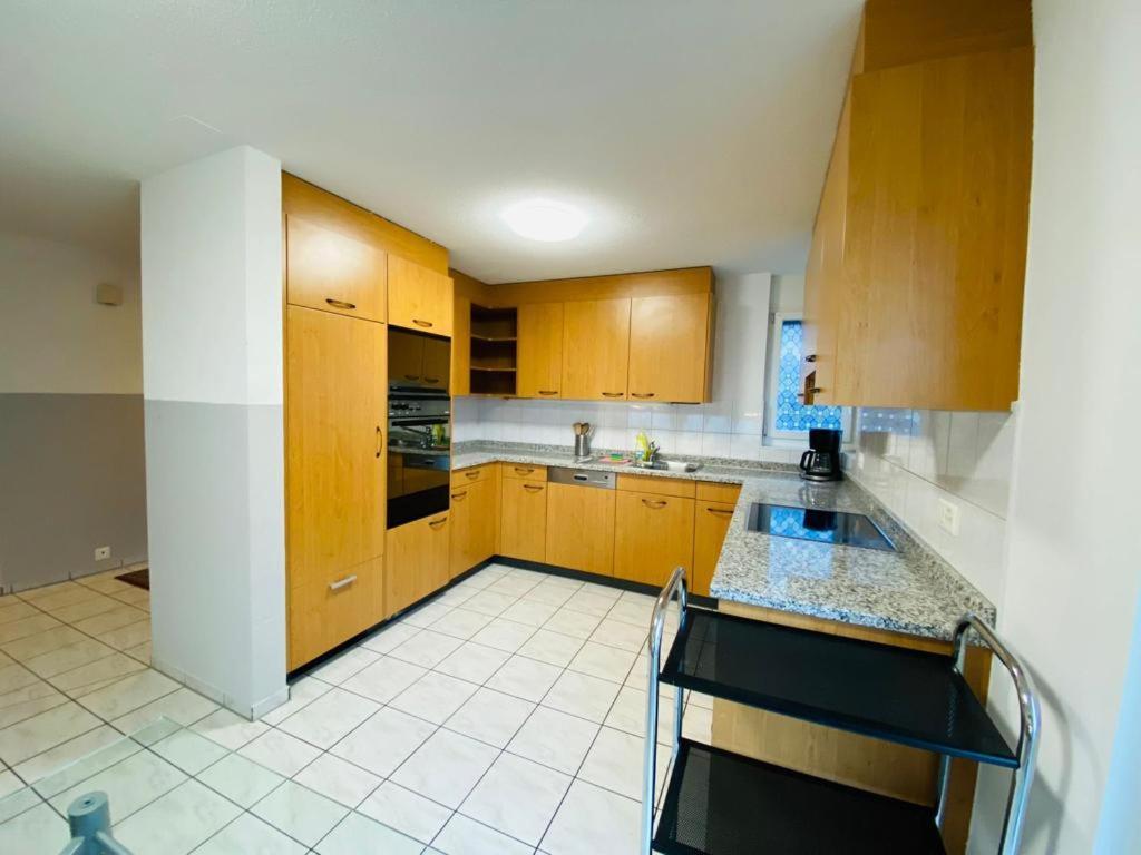 Lake View Apartment -14 Niederried bei Interlaken Eksteriør bilde